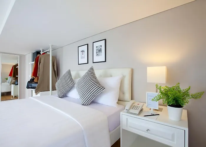 Deluxe Loft